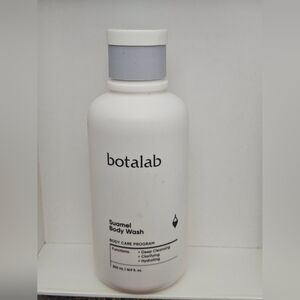 Botalab Suamel Body Wash